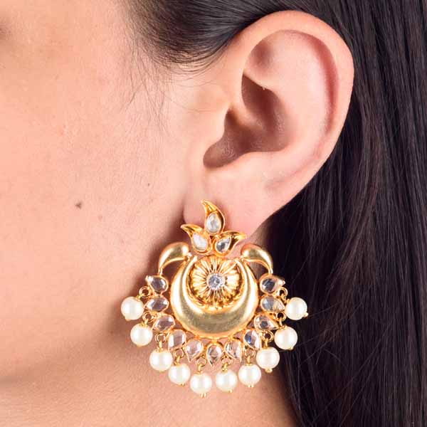 Pin by Godavari on No more | Gold jewelry simple necklace, Gold earrings  designs, Gold earrings